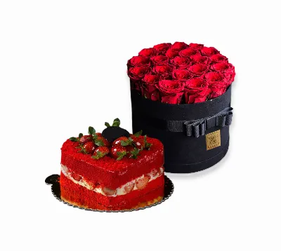 Rose Box W Heart Shape Cake