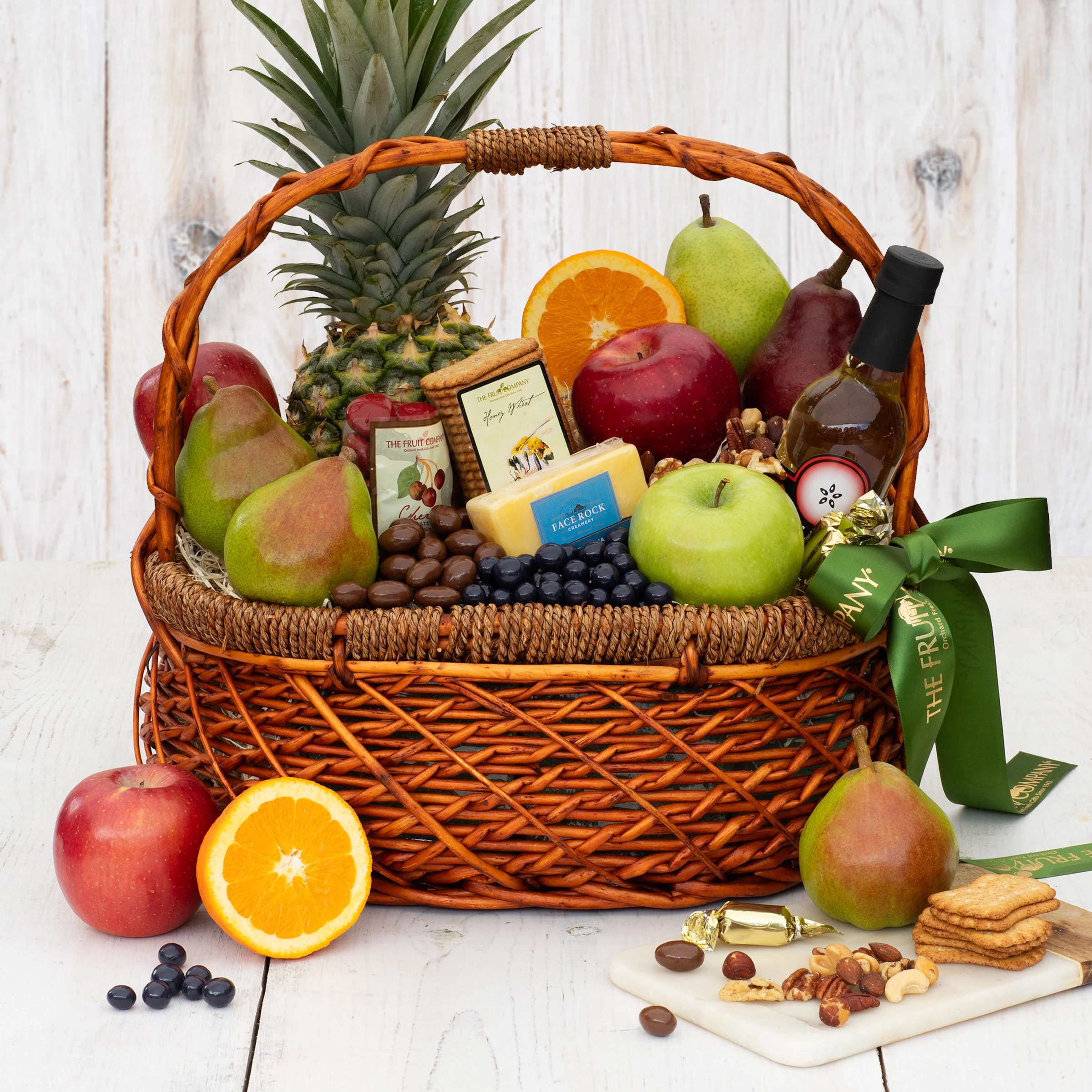 Fruit Basket – Nuts – Herbal Tea