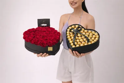 Romantic Heart Box – 51 Roses & Ferrero