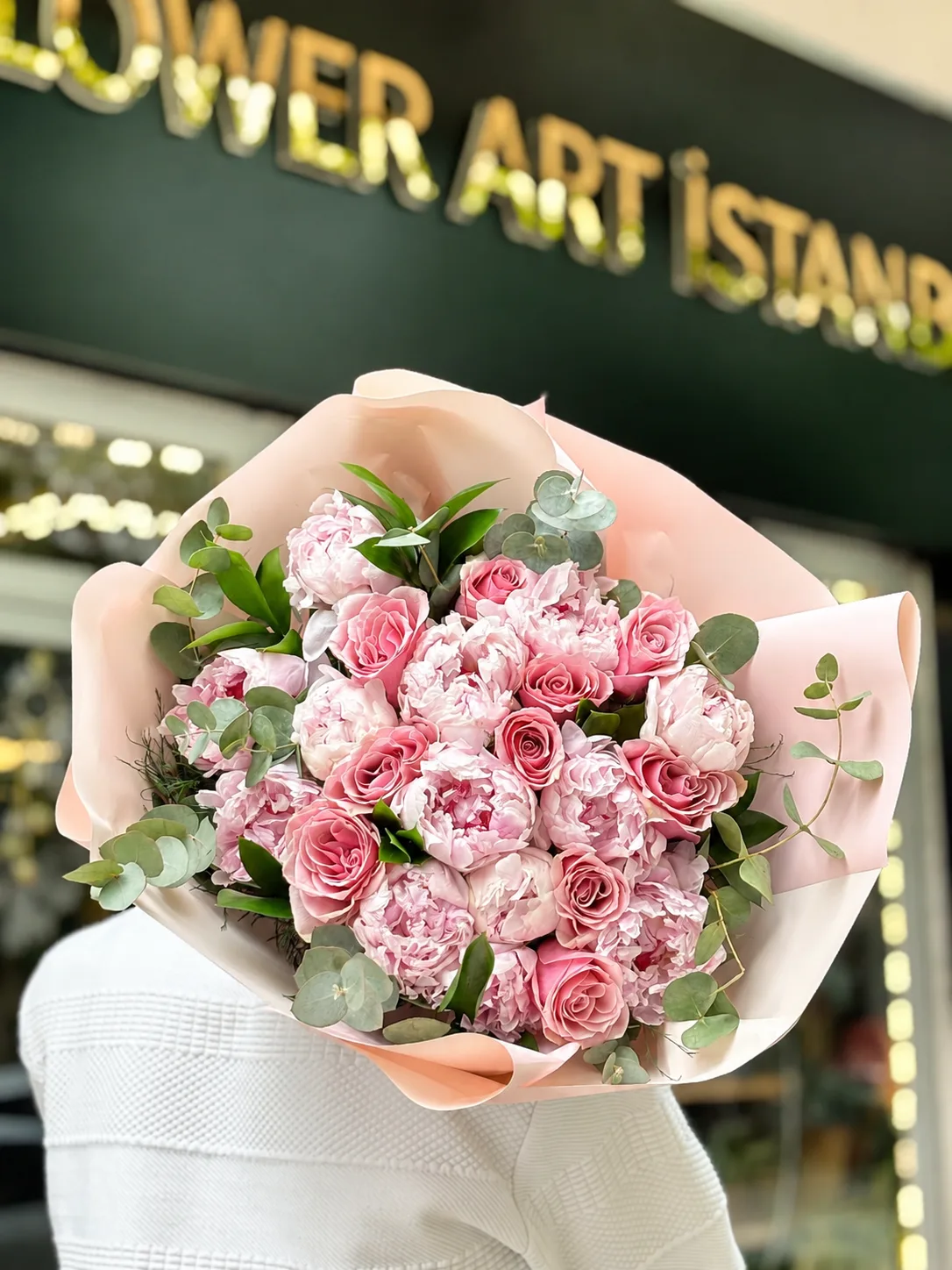 Blush Peony & Rose Bouque