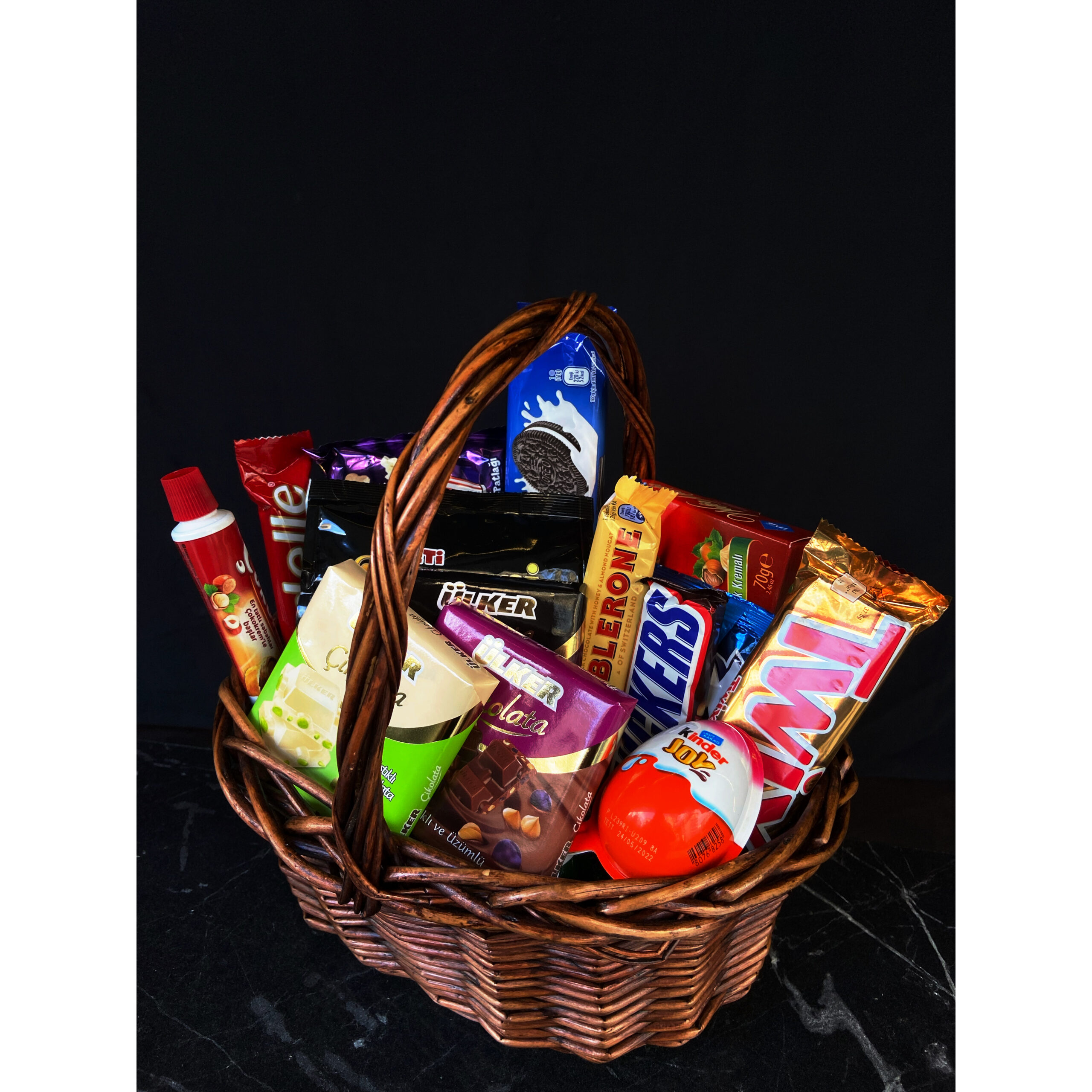 Snacks Basket