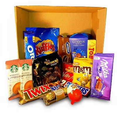 Snacks Lover Box