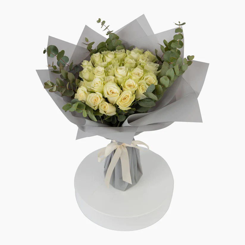 41 White Roses