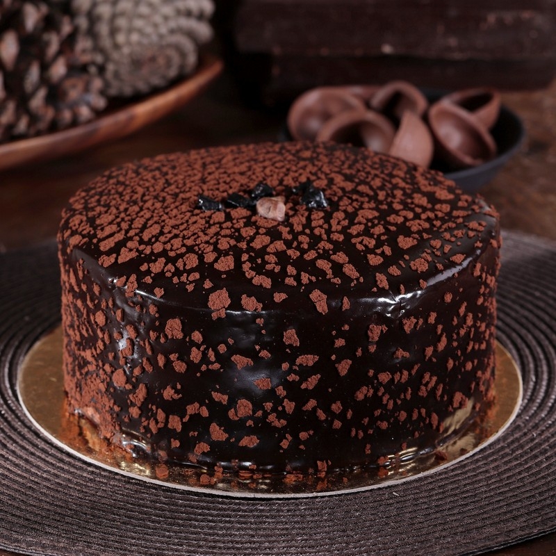 Chocolate Ganache Cake