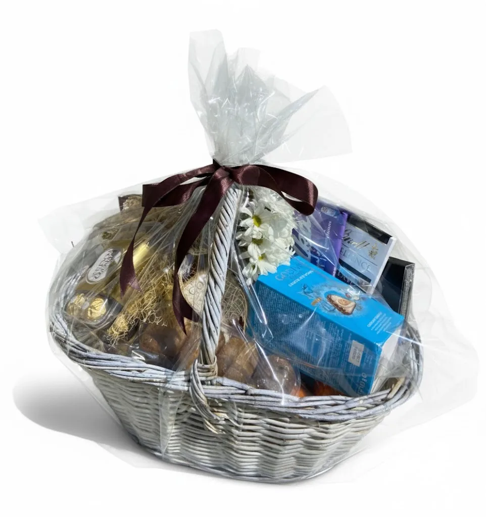 Fruit & Snacks Mega Basket